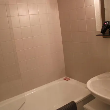 Les Pierres Blanches Montjoie Apartment *